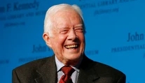 Exprezident Carter nemá po zákroku "žiadne komplikácie"
