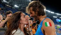 Dojímavé gesto: Olympionik stratil obrúčku v Seine, manželke napísal romantický odkaz