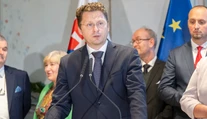 Lekárski odborári žiadajú prezidenta, aby nepodpísal zákon o povinnej práci. Chcú sa s ním osobne stretnúť