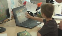 Slovenské školy sa konečne dostávajú do 21. storočia. Okrem tabletov či notebookov sa môžu tešiť aj na iné novinky