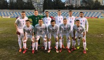 Slovenská "dvadsaťjednotka" predviedla na oranisku v Albánsku parádny obrat