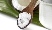 Odborníci na srdce tvrdia, že kokosový olej je rovnako nezdravý ako hovädzí tuk