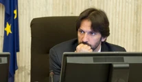 Komentár: Kaliňákove kauzy? Na krku má aj iný problém