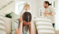 Rozvedení rodičia teraz riešia citlivú otázku. Jedna chyba môže pokaziť celé prázdniny