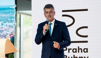 U riaditeľa českej Správy železníc našli hotovosť v hodnote miliónov eur. Tvrdí, že ide o úspory jeho otca a deda