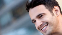 Psychológovia radia: Tieto triky z vás spravia obľúbených ľudí