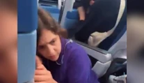 VIDEO: Počas boja sa lietadlo FlyDubai prepadlo o tisíce metrov. Katastrofu odvrátili piloti v civile a tajný agent
