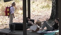 Na Farme musel zasahovať zdravotník: Kuriózne zranenie pred duelom