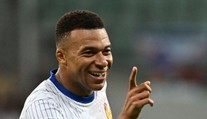 Požadovali od neho horibilnú sumu, no platiť budú oni. Kylian Mbappé dostane od PSG 60 miliónov