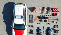 Internet žije novou výzvou: Opantala policajtov či hasičov po celom svete