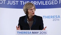 Theresa Mayová je odhodlaná zrealizovať rozhodnutie voličov o brexite