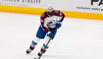„Železný muž“ NHL odohral bez prestávky tisíc zápasov, v histórii ich má viac jediný hráč