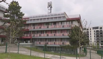 Lacnému ubytovaniu odzvonilo. Tisíce mladých ľudí si musia hľadať nový domov