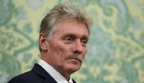 Peskov o zastavení bojov: Kremeľ odmieta vianočné prímerie navrhované Ukrajinou