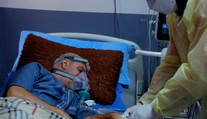 Jedna z najväčších nemocníc v Británii hlási výrazný nárast pacientov s vážnym covidom