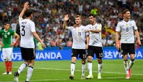 VIDEO: Nemecko uspelo v semifinále Pohára konfederácií proti Mexiku