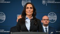 Ministerka Dolinková odmieta rozhodnúť o potratovej tabletke. Má to spraviť koaličná rada