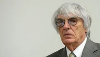 Bývalý šéf F1 sa priznal k daňovým podvodom. V minulosti vinu odmietal