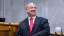 Sľubuje zrýchlenie a zjednodušenie povoľovacích procesov. Podľa ministra Ráža nie je nový stavebný zákon zložitý