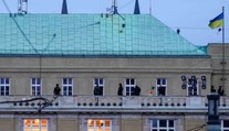 Česko si pripomína tragickú streľbu na univerzite v Prahe. Počas roka prijali v krajine niekoľko zásadných zmien