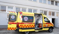Nešťastie pri Lipanoch. Mladý vodič pri cúvaní zrazil malé dievčatko