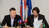 Kauza s DPH: Podvod vraj mali kryť ministri Počiatek a Kaliňák