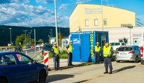 Rakúsko predĺžilo kontroly na hraniciach so Slovenskom