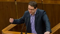 Bývalý poslanec NR SR za stranu Smer-SD a jeho nevídaná kritika strany