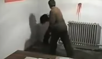 Severokórejský agent zmlátil ženu do bezvedomia, na internete sa objavilo šokujúce video