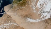 VIDEO: Saharou sa prehnala gigantická piesková stena. Predvoj silnej búrky zachytili satelitné snímky