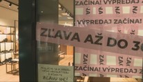 Vianočný nákupný ošiaľ vystriedali výpredaje. O čo ľudia majú záujem, vás možno prekvapí