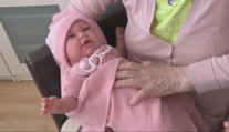 Zázračné bábiky: Prekvapí vás, ako dokáže hračka zmeniť život seniora