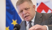 Fico žiada predpis k ústave. Chce zabrániť uznávaniu homosexuálnych manželstiev zo zahraničia