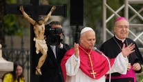 Rok od zvolenia na pápežský stolec. Lev XIV. navštívil južné Taliansko