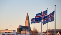 Škandál na Islande. Ministerka školstva a záležitostí detí mala syna so 16-ročným chlapcom