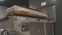 Najmodernejšie kremačné pece spustili do skúšobnej prevádzky. Spopolňovať chcú nebožtíkov aj zo zahraničia