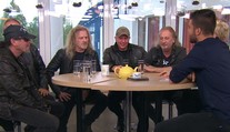 Hokej sledujú aj české legendy. "Kabáti" okomentovali náš zápas proti Kanade