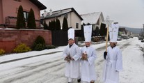 Kresťania dnes oslavujú Troch kráľov, cirkev si počas sviatku pripomína tri zázraky. Viete, ktoré to sú?