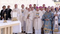 Podľa biskupov bola prítomnosť Bezáka v poriadku: Vedeli sme, že príde. Neboli sme teda prekvapení