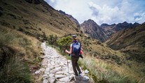 Chystáte sa na letnú turistiku? Odborník prezradil, čo by ste nemali podceniť