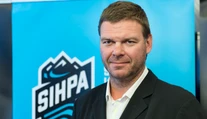 Jozef Stümpel vstupuje do politiky, kandiduje za Smer a SNS