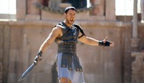 Si to ty, Maximus? Hviezda Gladiátora sa zmenila na nepoznanie