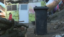 Z rómskej kolónie nechcú mať smetisko. Pri Sabinove našli spôsob, ako sa zbaviť odpadu