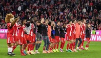 VIDEO: Šláger Bundesligy ako jasná záležitosť. Rekordéri z Bayernu prepisujú históriu