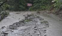 Medzi Muráňom a Muránskou Hutou sa stále nedá jazdiť. Búrka úplne zmietla cestu