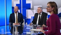 To je už také trápne. Reagoval R. Michelko na otázku diváka, či by mali poslanci fúkať