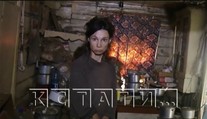 Matka držala svoju dcéru 26 rokov v neľudských podmienkach, kŕmila ju jedlom pre mačky