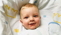 Hrdou mamou tohto anjelika je známa herečka a speváčka