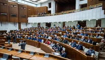 Exkluzívny prieskum: Republika predbehla SaS, vedú Hlas a Smer