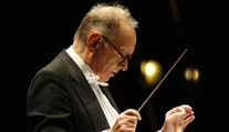 Zomrel legendárny hudobný skladateľ Ennio Morricone